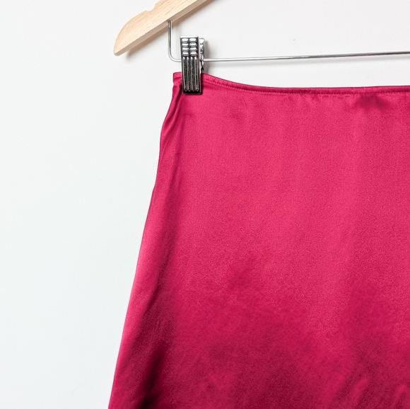 NWT REFORMATION Robbie 100% Silk Skirt Rhubarb Pink Slit 0 - Picture 10 of 12